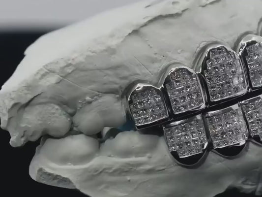 VVS1 Moissanite Princess Cut Custom Grillz